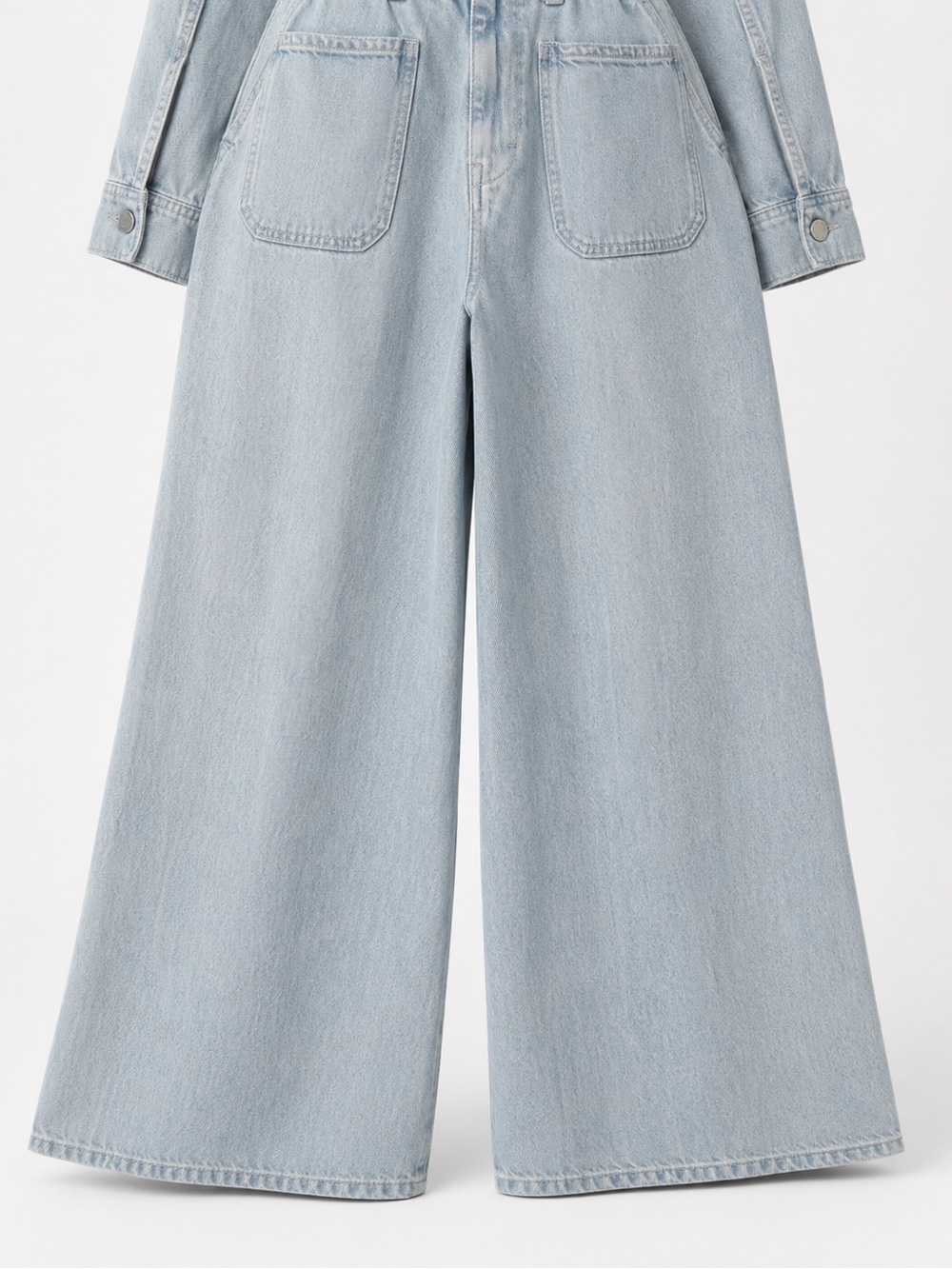 Universal Thread Denim Baggy Jumpsuit Light Wash Size 2 NWT - Picture 2 of 5